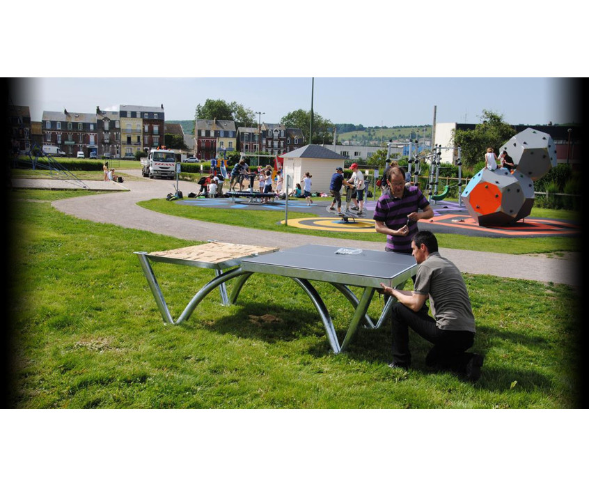 Тенісний стіл Cornilleau Pro Park outdoor (для вулиці, парковий)